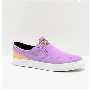 Nike SB Janoski Slip-On Purple & White Skate Shoes